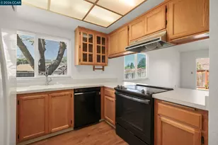 1013 Stoneybrook Dr, Martinez, CA 94553 - Photo 11