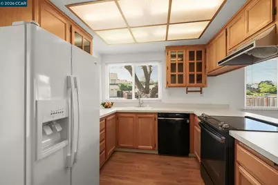 1013 Stoneybrook Drive, Martinez, CA 94553 - Photo 9