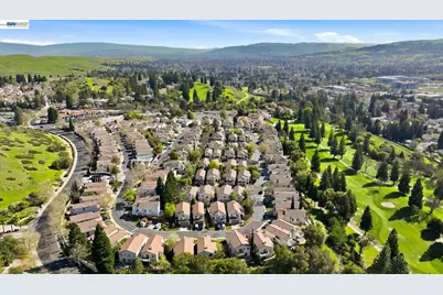 906 Vista Pointe Dr, San Ramon, CA 94582 - Photo 55