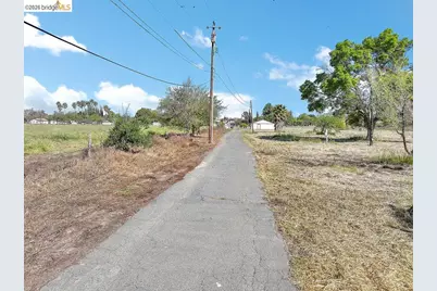 7770 Lone Tree Way, Brentwood, CA 94513 - Photo 5