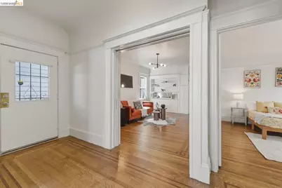 523 25th St, Oakland, CA 94612 - Photo 35