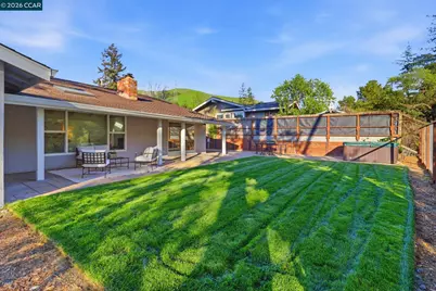 1124 Sanders Dr, Moraga, CA 94556 - Photo 41