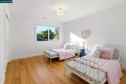 1124 Sanders Dr, Moraga, CA 94556 - Photo 23