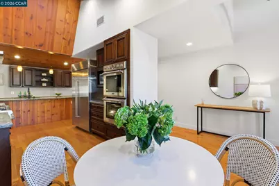 1124 Sanders Dr, Moraga, CA 94556 - Photo 15