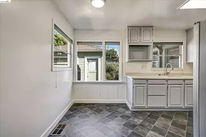 506 Steffan St, Vallejo, CA 94591 - Photo 7