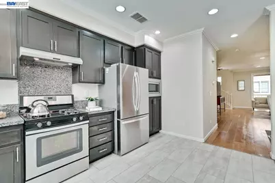 1369 Coyote Creek Way, Milpitas, CA 95035 - Photo 9