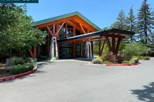 2733 Ptarmigan Dr, Walnut Creek, CA 94595 - Photo 37