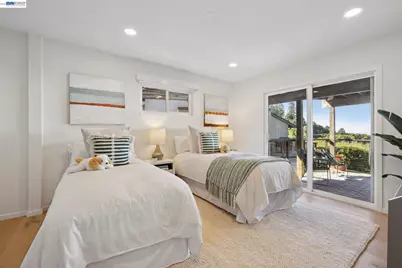 6801 Armour Drive, Oakland, CA 94611 - Photo 37