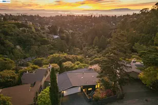 6801 Armour Dr, Oakland, CA 94611 - Photo 11