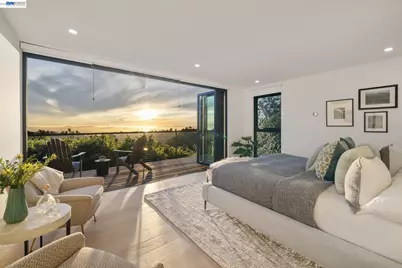 6801 Armour Drive, Oakland, CA 94611 - Photo 5