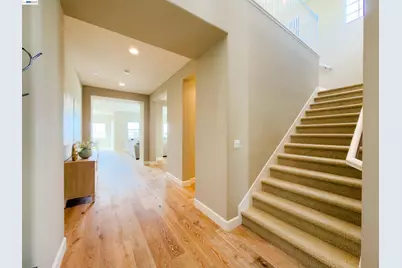 1676 Terracina Dr, Dublin, CA 94568 - Photo 5