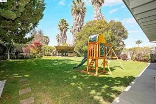 278 St Andrews St, Hayward, CA 94544 - Photo 39