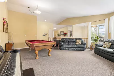 5490 Lenora Rd, Richmond, CA 94803 - Photo 5