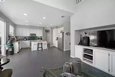 25085 Silverthorne Pl., Hayward, CA 94544 - Photo 11