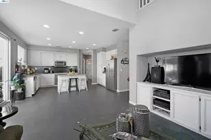 25085 Silverthorne Pl, Hayward, CA 94544 - Photo 11