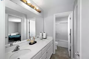 25085 Silverthorne Pl, Hayward, CA 94544 - Photo 23