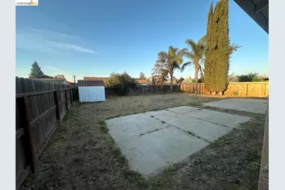 431 Montana Ave, Turlock, CA 95380 - Photo 5