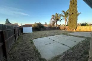 431 Montana Ave, Turlock, CA 95380 - Photo 5