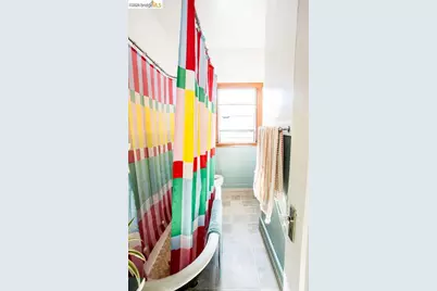 219 John St, Oakland, CA 94611 - Photo 11