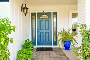 4151 Storey Ln, Concord, CA 94518 - Photo 3