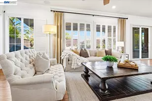 5653 Signal Hill Dr, Dublin, CA 94568 - Photo 17