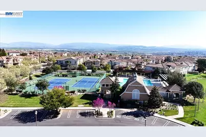 5653 Signal Hill Dr, Dublin, CA 94568 - Photo 57