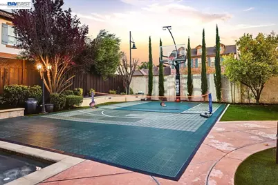 5653 Signal Hill Dr, Dublin, CA 94568 - Photo 51