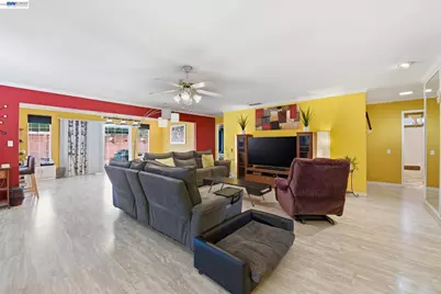 4541 Darcelle Dr, Union City, CA 94587 - Photo 11