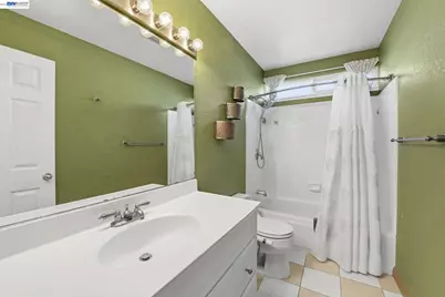 4541 Darcelle Dr, Union City, CA 94587 - Photo 35