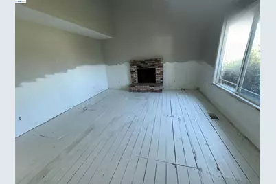 717 Whispering Bay Ln, Suisun City, CA 94585 - Photo 5