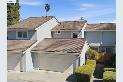124 Westgate Cir, San Pablo, CA 94806 - Photo 1