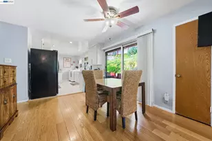 10000 Sigourney Ave, Oakland, CA 94605 - Photo 13