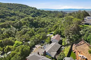 10000 Sigourney Ave, Oakland, CA 94605 - Photo 29