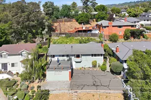 10000 Sigourney Ave, Oakland, CA 94605 - Photo 31