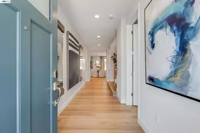 32651 Singh Circle, Union City, CA 94587 - Photo 5