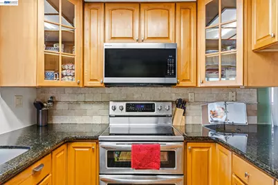 2151 Deerwood Dr, Martinez, CA 94553 - Photo 13