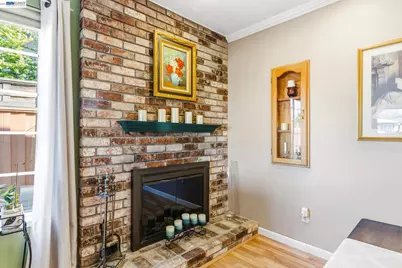 2151 Deerwood Dr, Martinez, CA 94553 - Photo 7