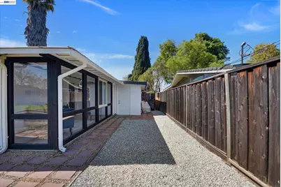 1215 Oak Creek Way, Sunnyvale, CA 94089 - Photo 23