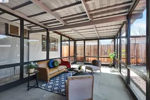 147 Wisteria Dr, East Palo Alto, CA 94303 - Photo 23