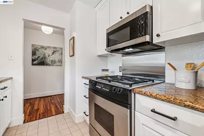 2586 Buena Vista Ave, Walnut Creek, CA 94597 - Photo 27