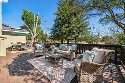 2586 Buena Vista Ave, Walnut Creek, CA 94597 - Photo 47