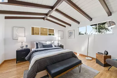 24889 Bland St, Hayward, CA 94541 - Photo 17