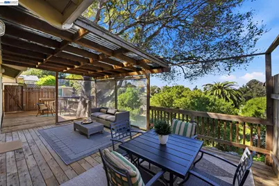 24889 Bland St, Hayward, CA 94541 - Photo 27