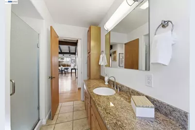 24889 Bland St, Hayward, CA 94541 - Photo 15