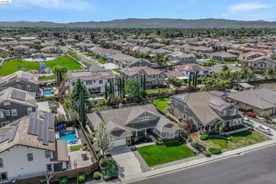 608 Big Basin Dr, Brentwood, CA 94513 - Photo 41