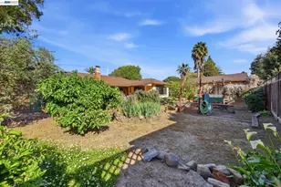 38149 Glenmoor Dr, Fremont, CA 94536 - Photo 59