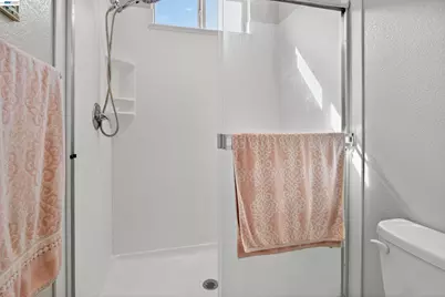 1787 Branson Court, Lathrop, CA 95330 - Photo 37