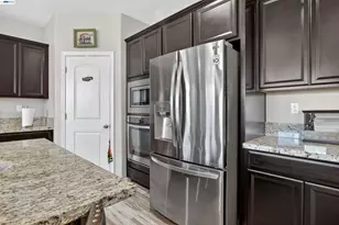 1787 Branson Ct, Lathrop, CA 95330 - Photo 13