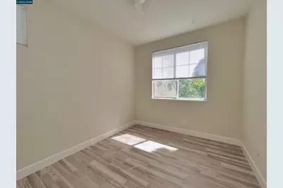 236 Comeabout Circle, Pittsburg, CA 94565 - Photo 17