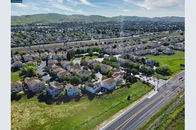 236 Comeabout Circle, Pittsburg, CA 94565 - Photo 29